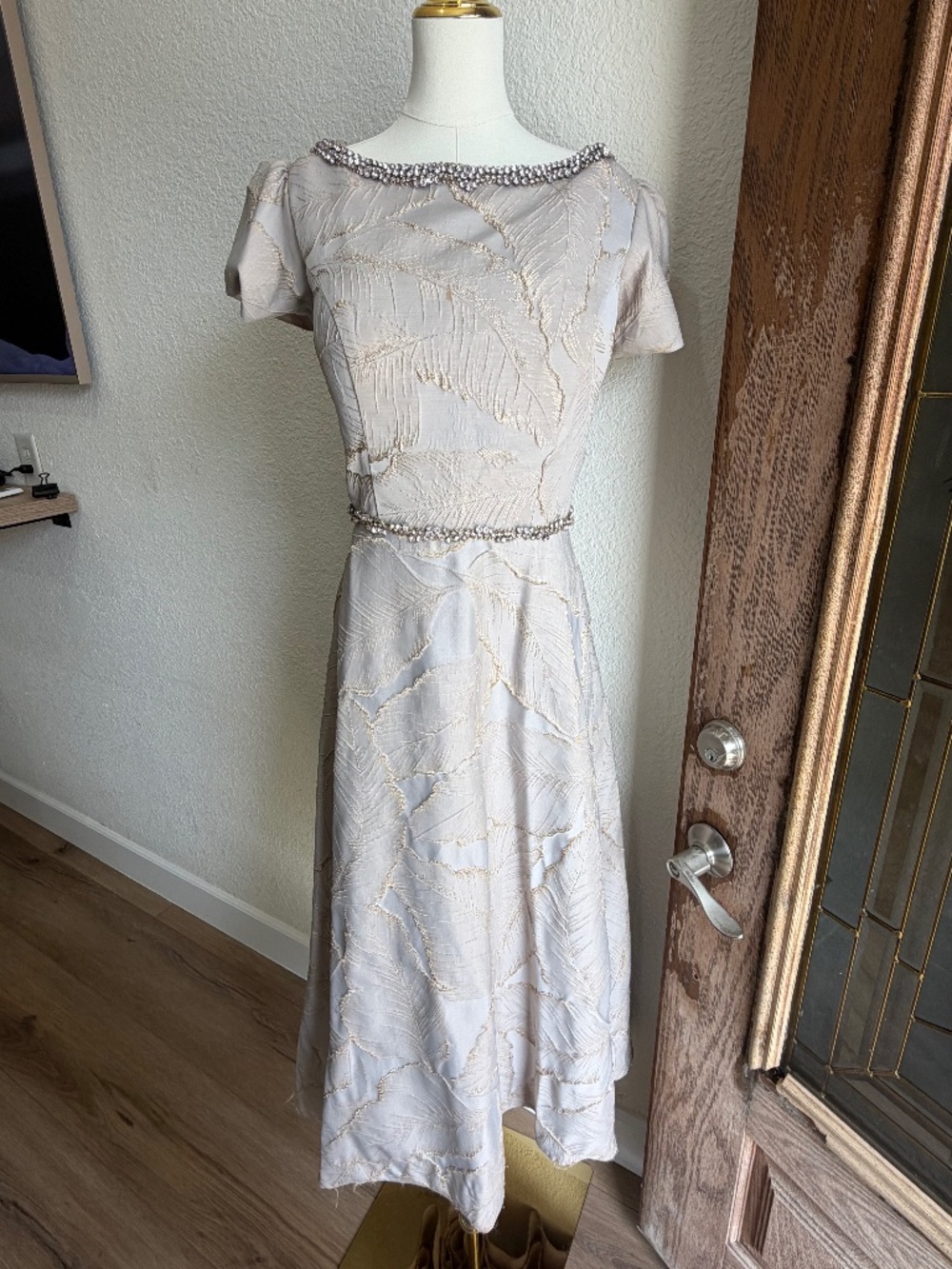 Marsoni by Colors, Size 14, Ivory/Cream & Champagne gold